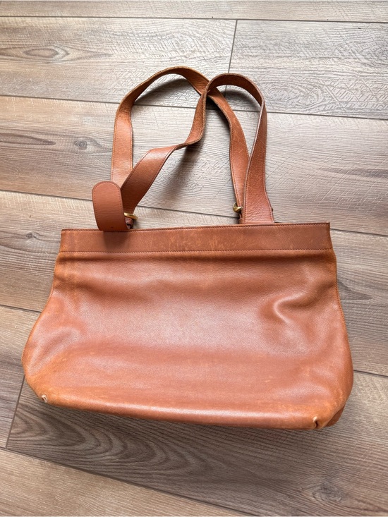 Coach Handbags - Coach Vintage SoHo Leather Tote  in Cognac 4140